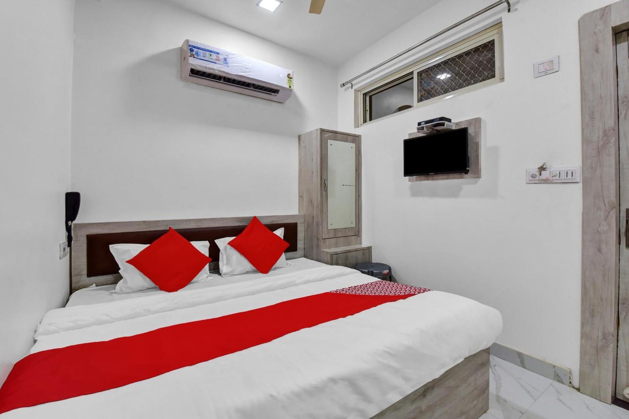 Hotel O Grand L M อัจเมอร์ ภายนอก รูปภาพ