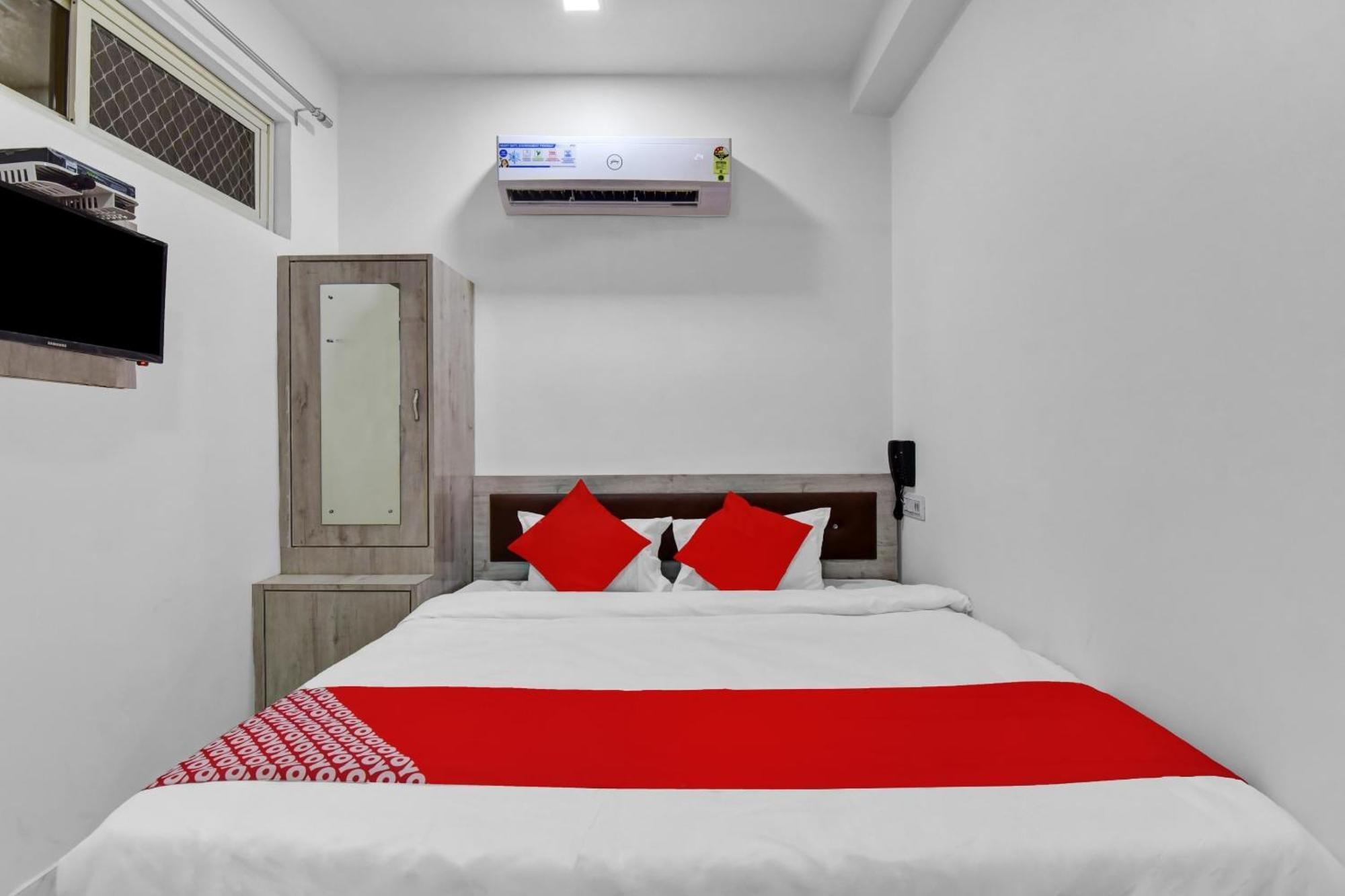 Hotel O Grand L M อัจเมอร์ ภายนอก รูปภาพ
