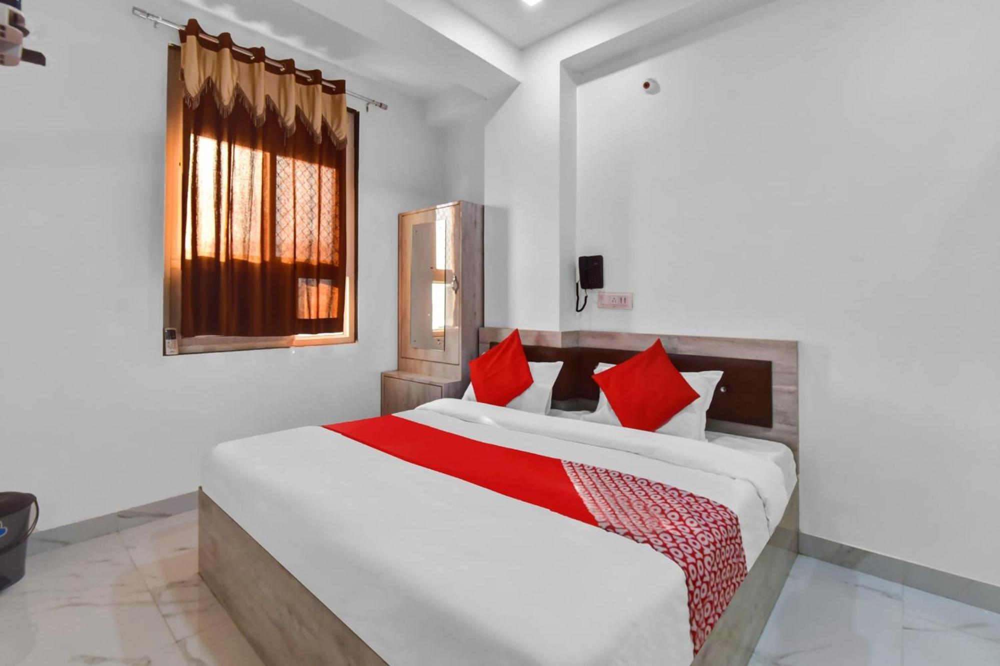 Hotel O Grand L M อัจเมอร์ ภายนอก รูปภาพ